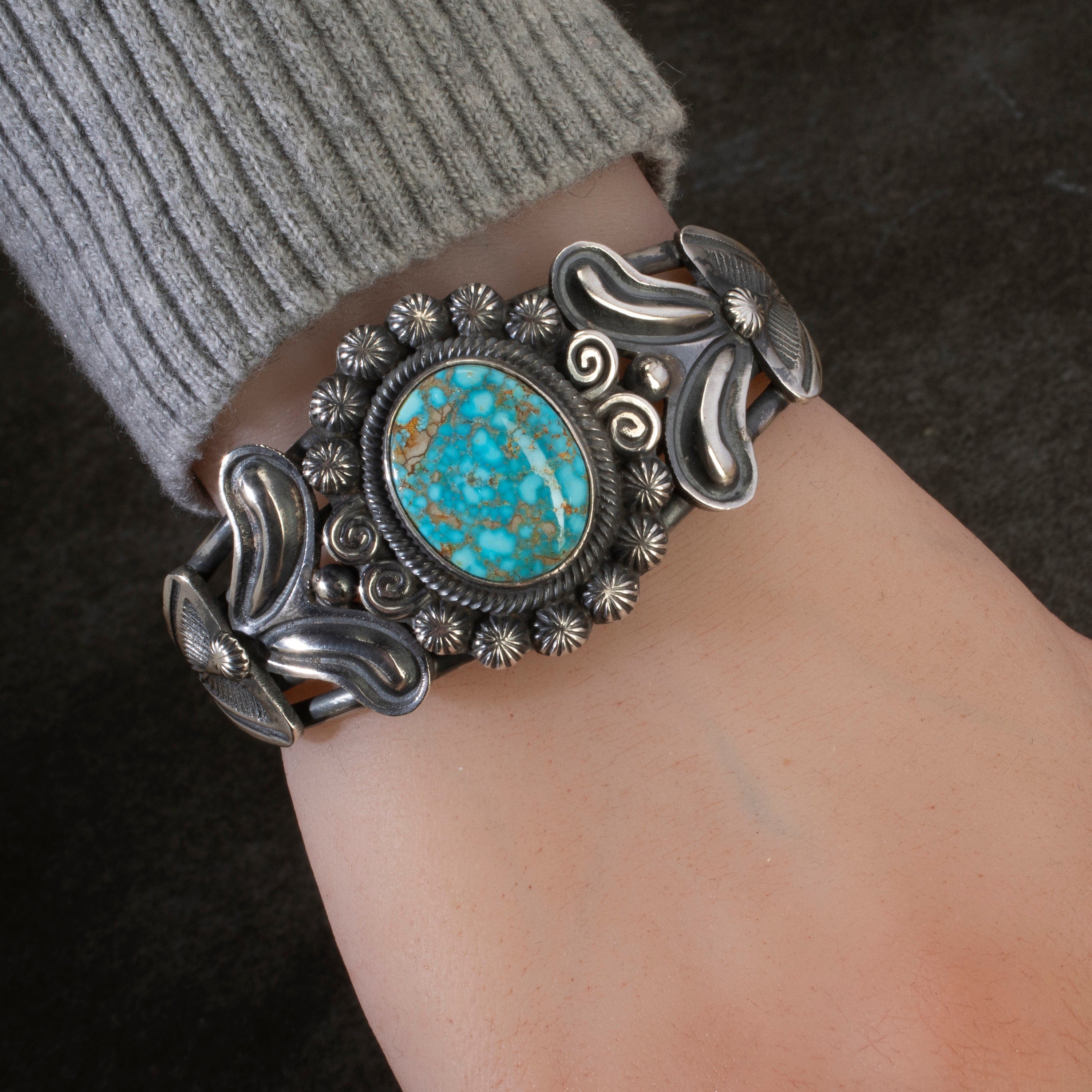 Kalifano Native American Jewelry Leon Martinez Navajo Waterweb Kingman Turquoise USA Native American Made 925 Sterling Silver Cuff NAB3300.006