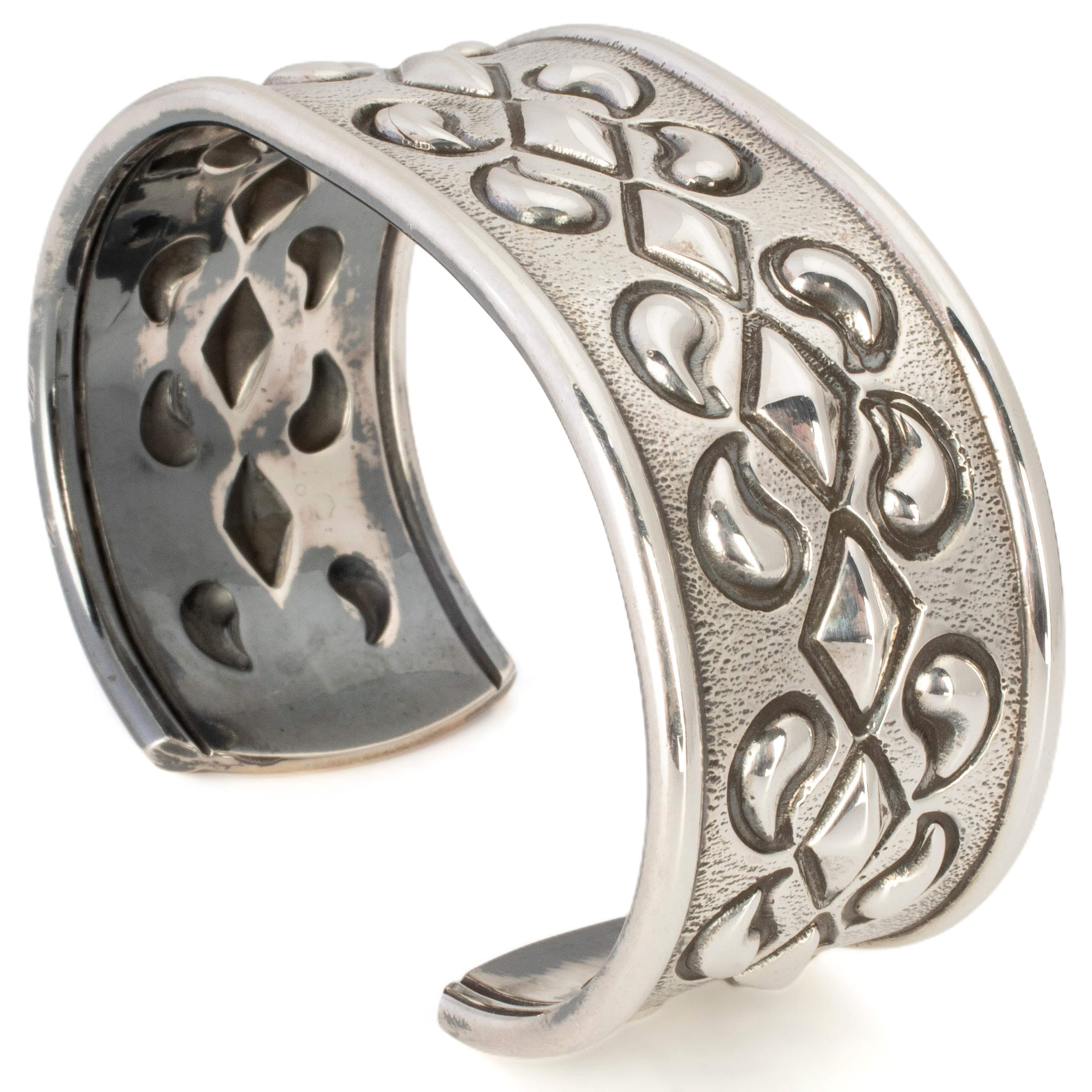 Kalifano Native American Jewelry Shane Casias USA Native American Made 925 Sterling Silver Cuff NAB3000.007