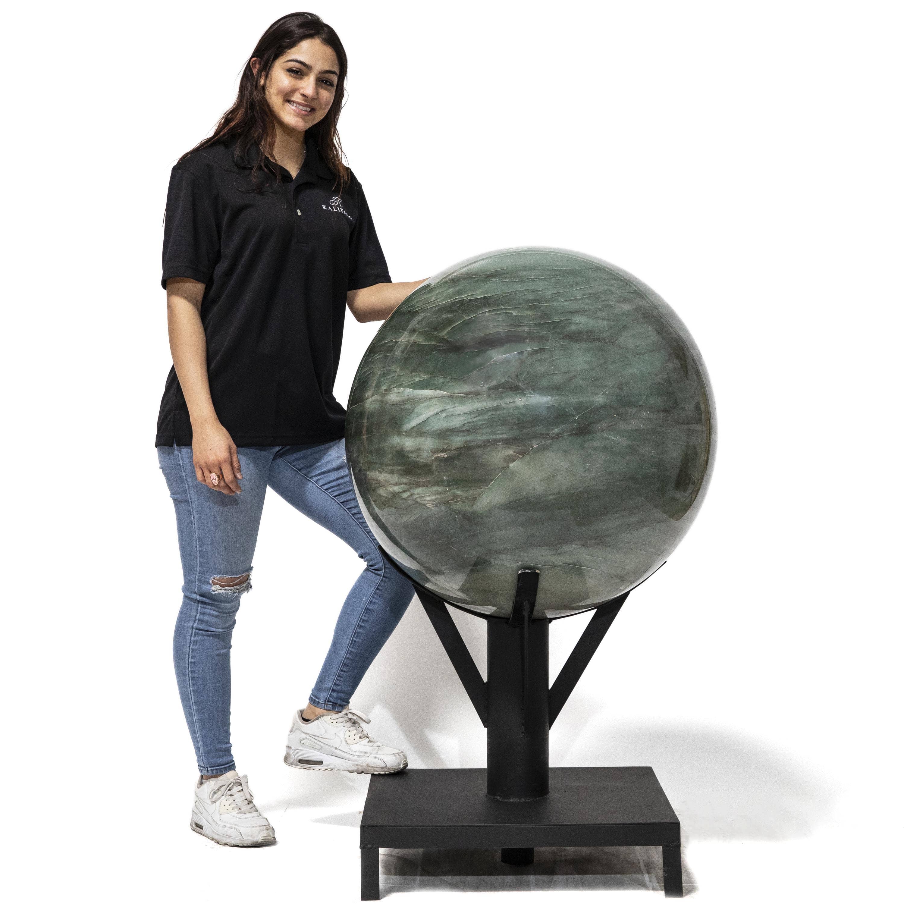 Kalifano Quartz Green Quartz Sphere - 998 lbs / 28" diameter SPGQ136000.001