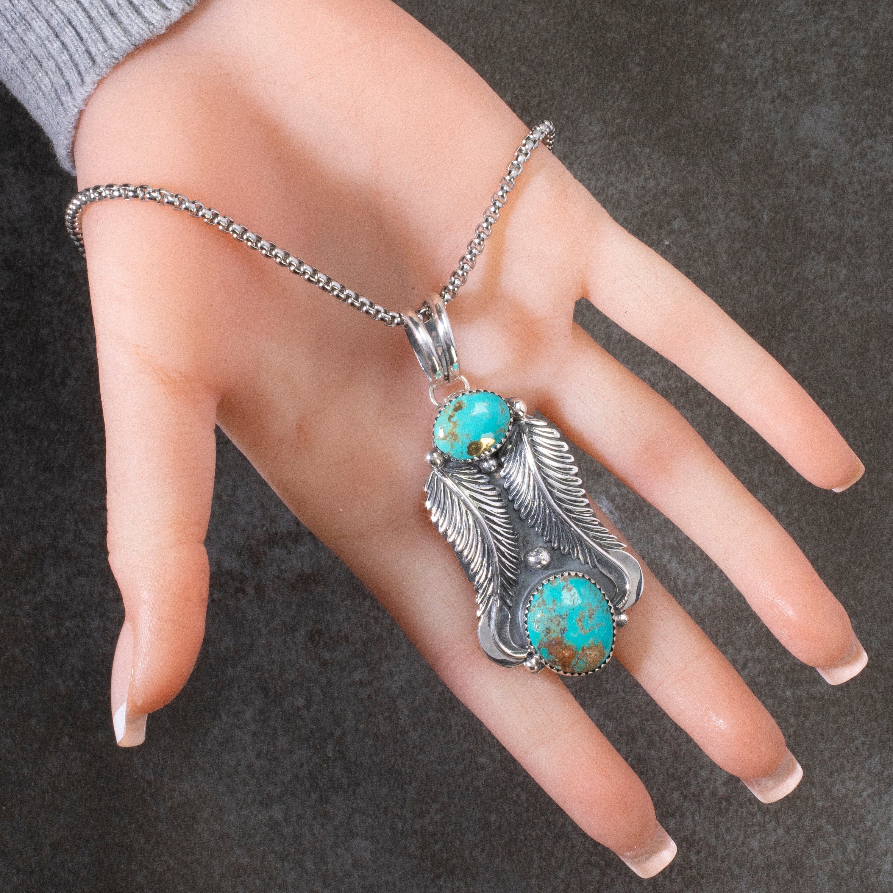 Kalifano Southwest Silver Jewelry Kingman Turquoise Feather USA Handmade 925 Sterling Silver Pendant NMN700.001